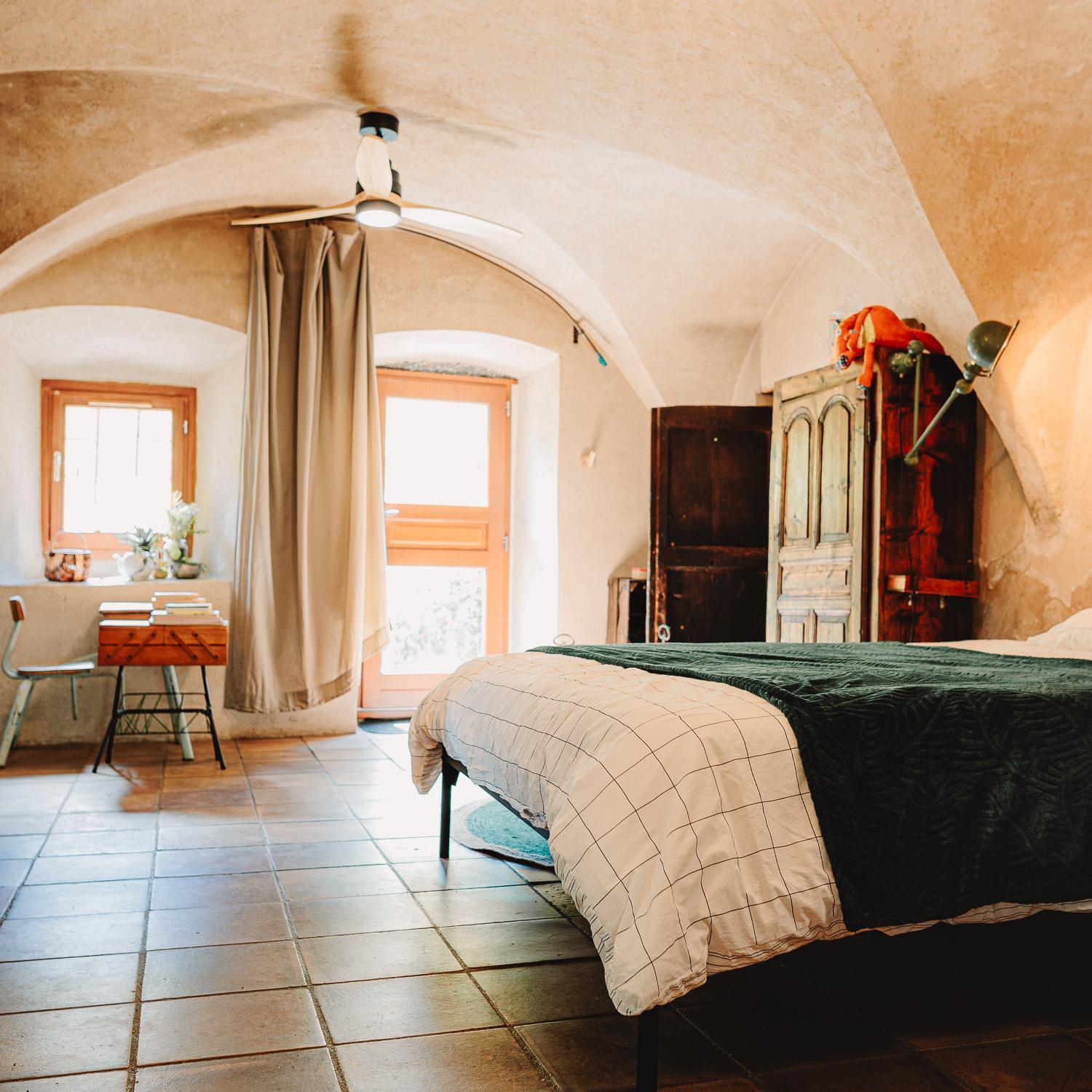 Chambre Ou Gite Dans Une Maison De Montagne - De Suzon A Zelie Entraigues  Exterior photo
